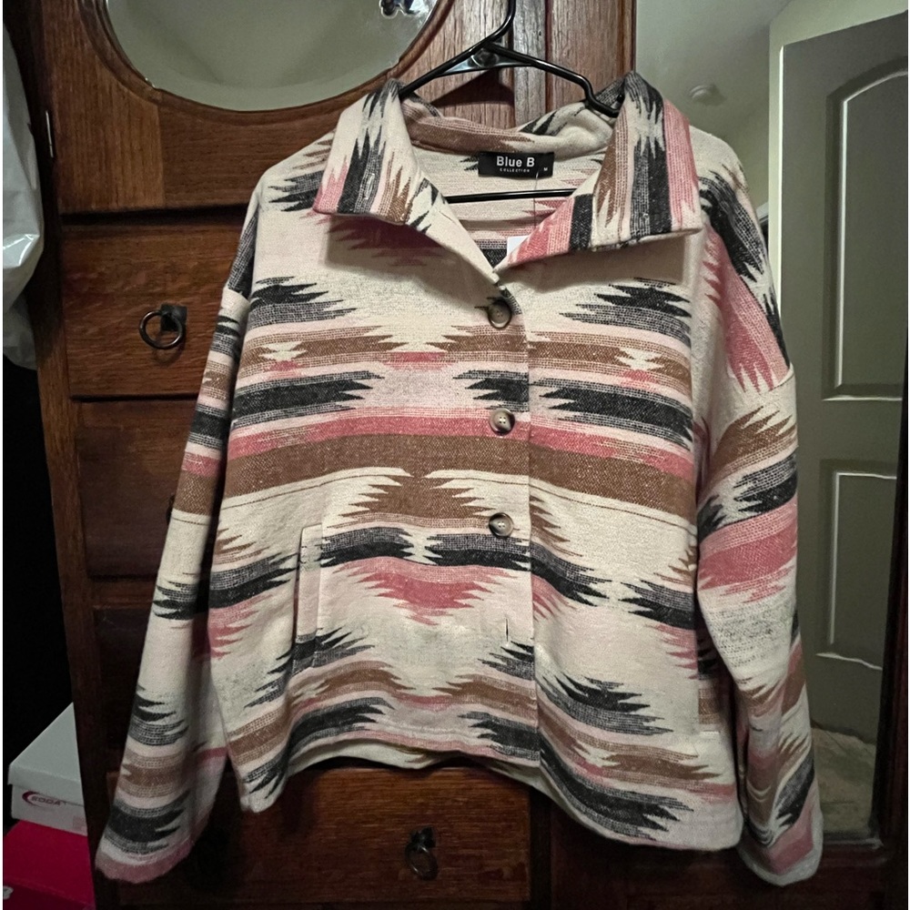Women’s shacket
